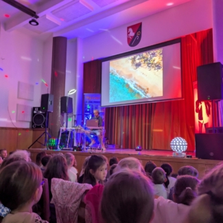 PXL_20251014_062212806